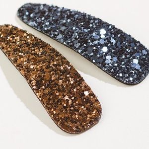 Topshop holiday glitter hair pins (1 pair)